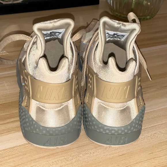 Nike Huarache size 9.5 - Picture 5 of 6